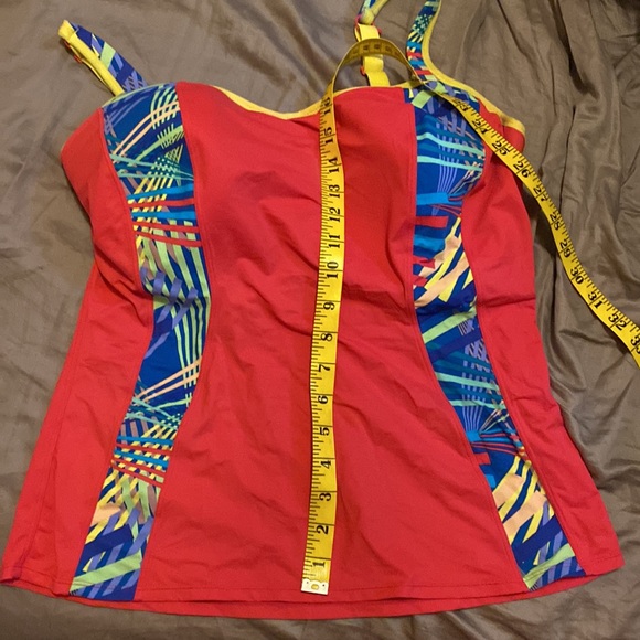 Panache workout tank with built in bra 36G - Picture 3 of 4